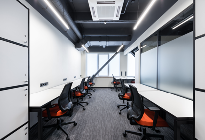 Commercial office cleaning services in London